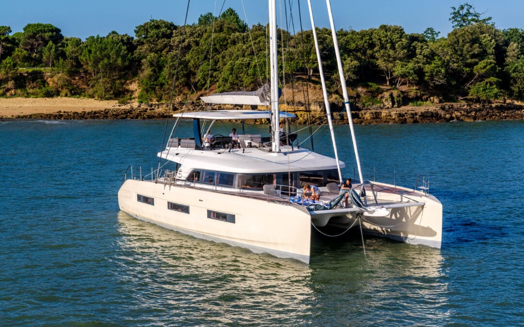 Lagoon 65