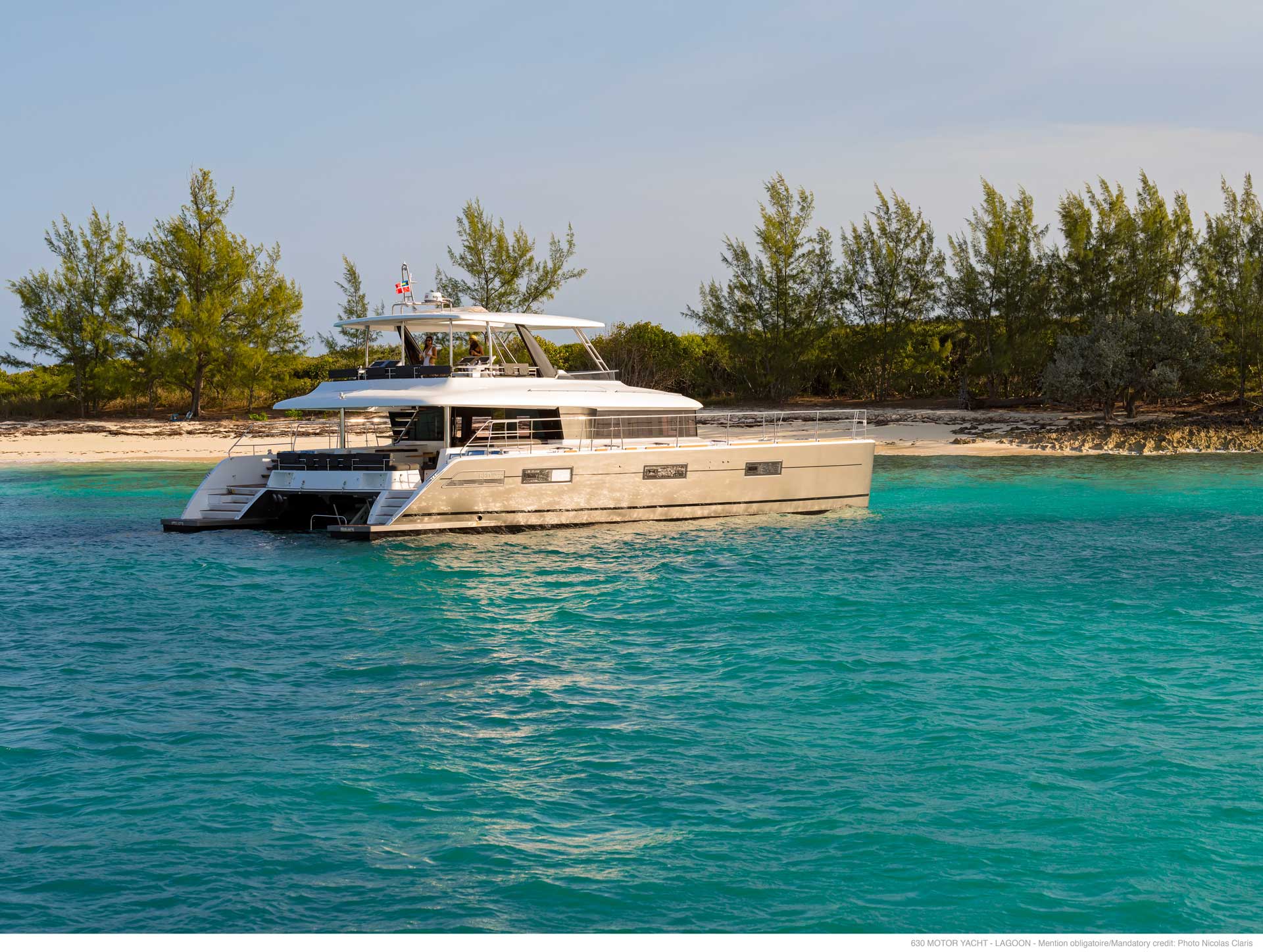 Caribbean first impressions and hurricane plan… Exploring the exotic world with Peter Rawson