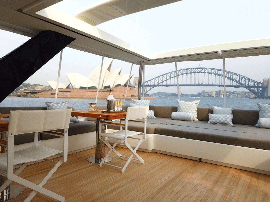 3 SEVENTY 8 Imagine a life of luxury…