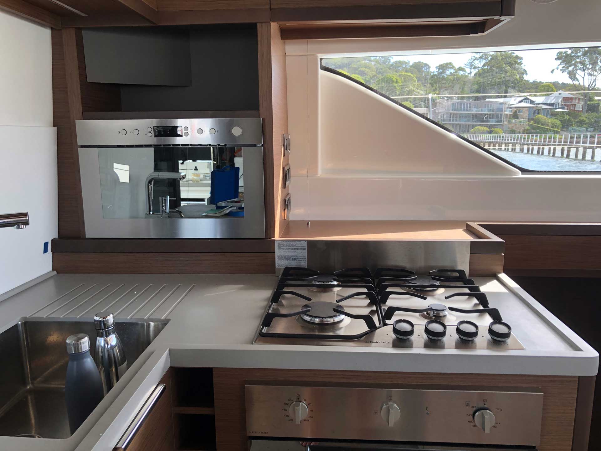 4 Lagoon 40 Review - Club Marine