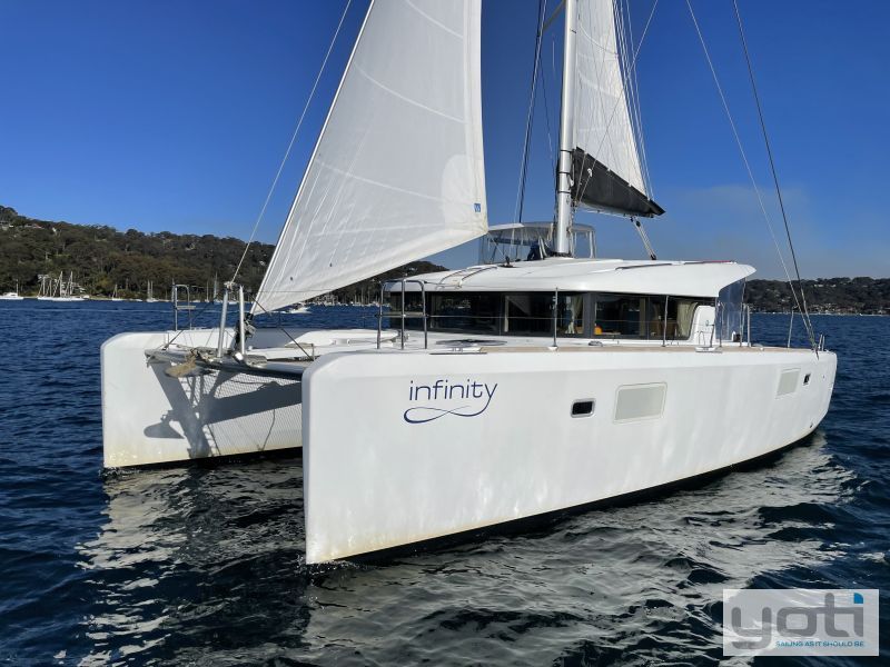 Lagoon 39
