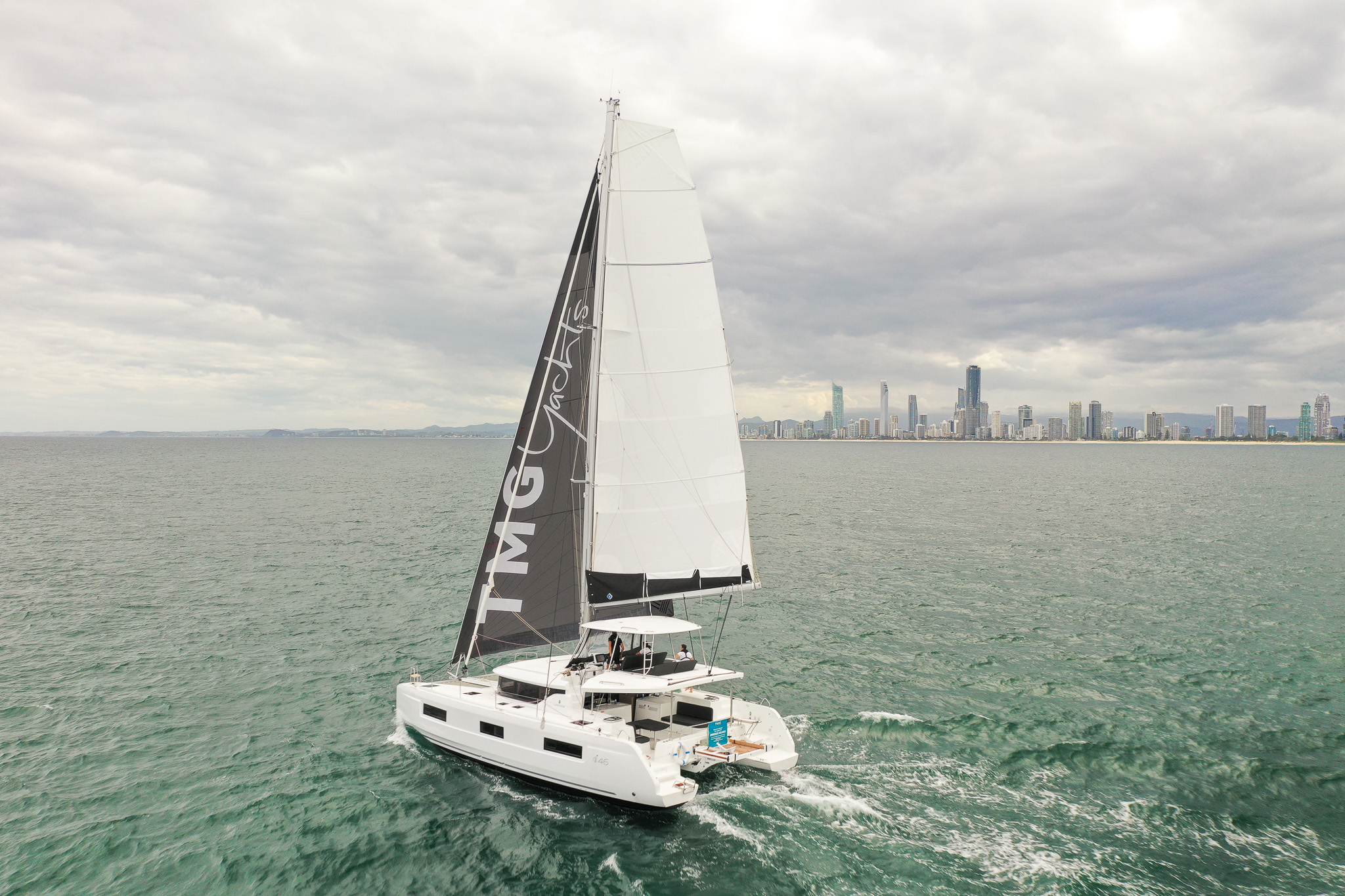 Prestige x60 - TMG Yachts