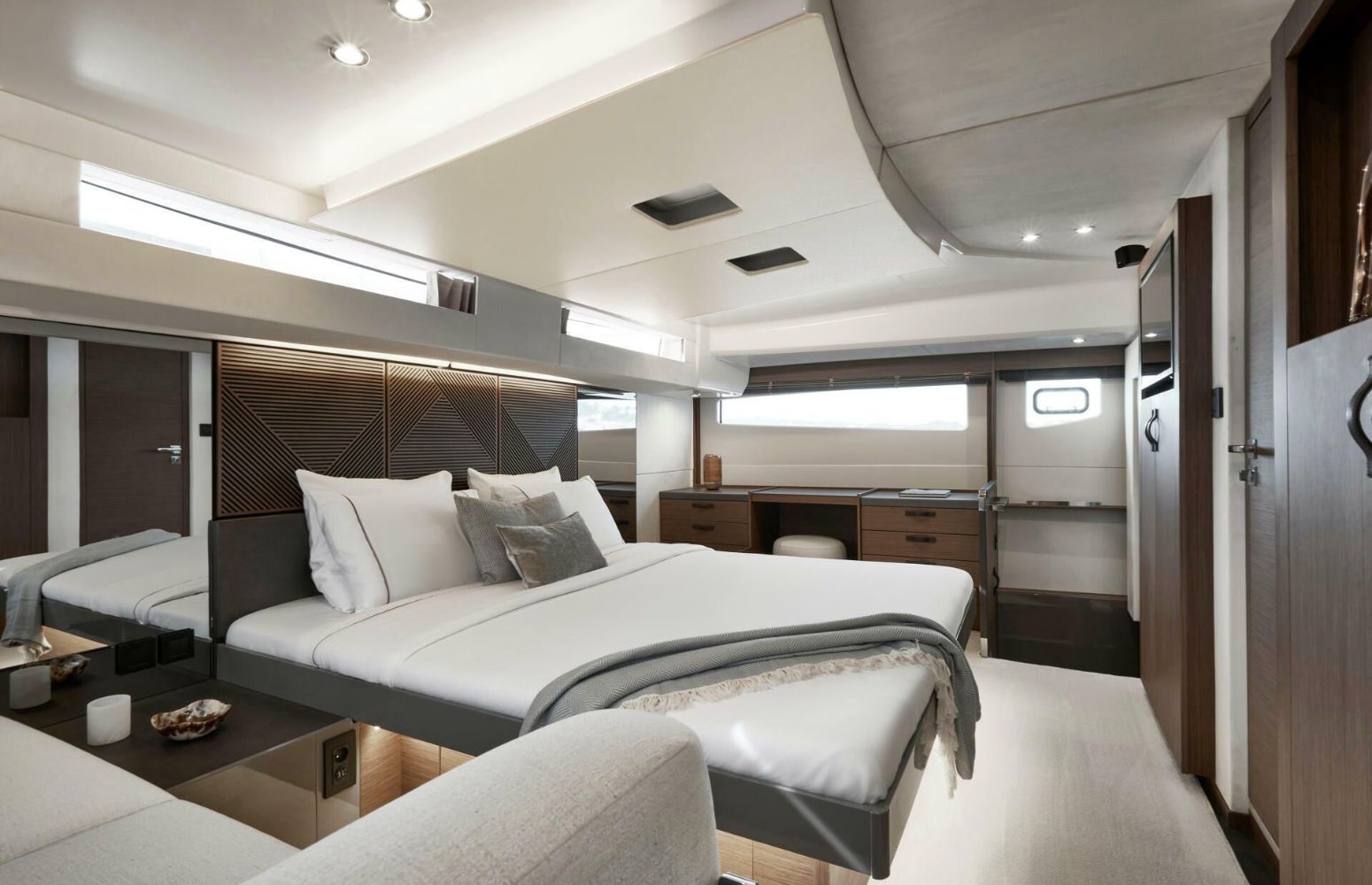 27 Prestige x60 - TMG Yachts