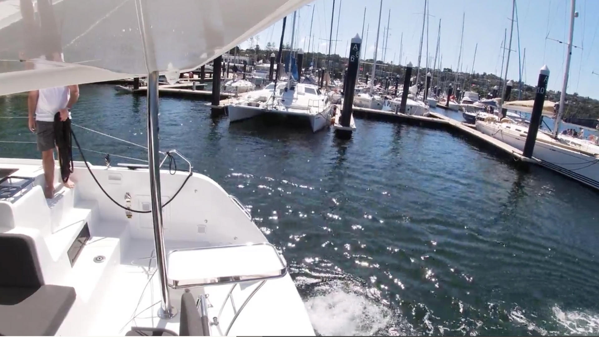 WIND (5) How to Dock in a Crosswind on a Catamaran (in a tight space)