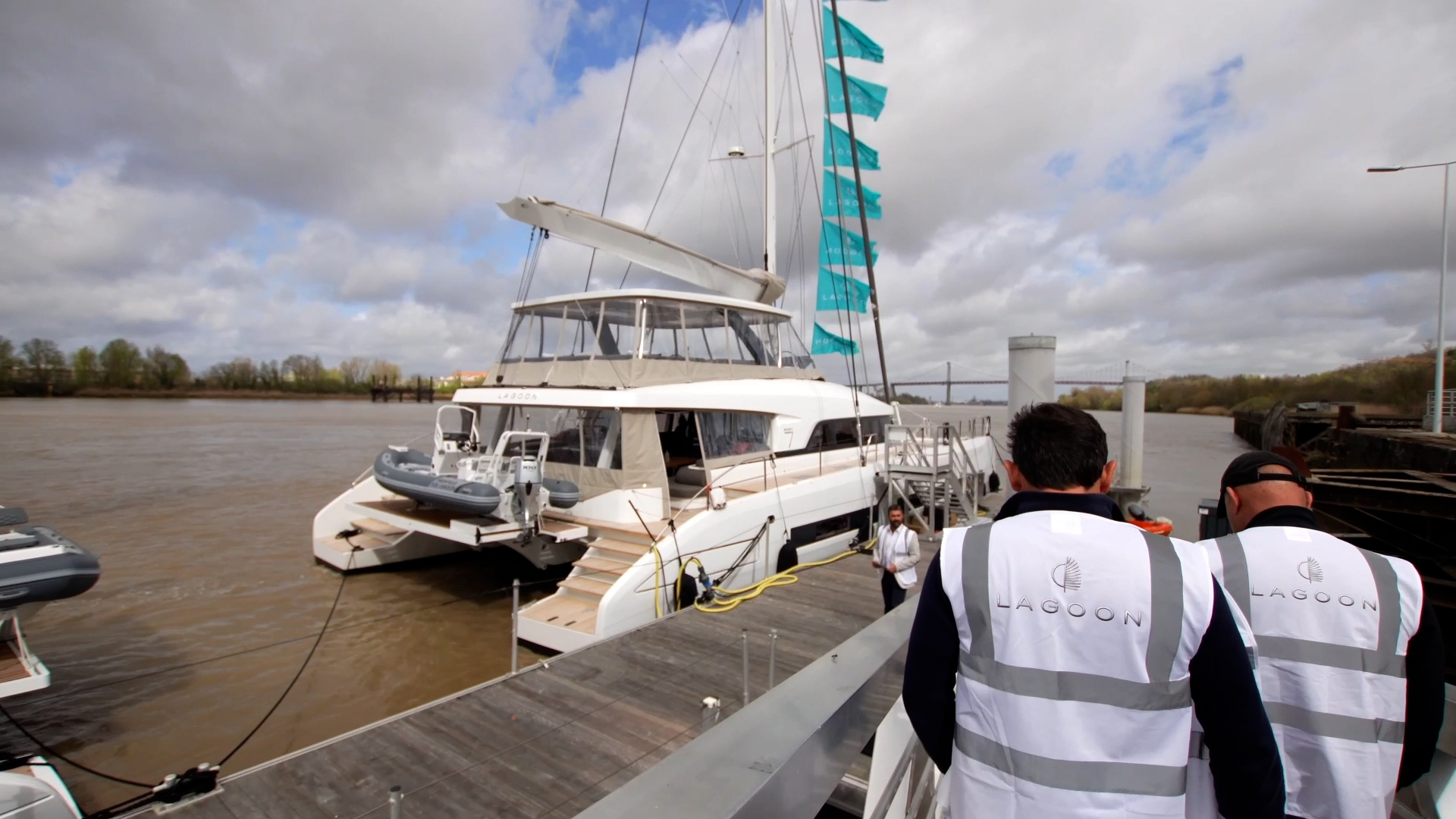 John fave FLY FIRST CLASS (1920 x 1080 px) (1) Lagoon Whitsundays Escapade Yachts TMG AUSTRALIA