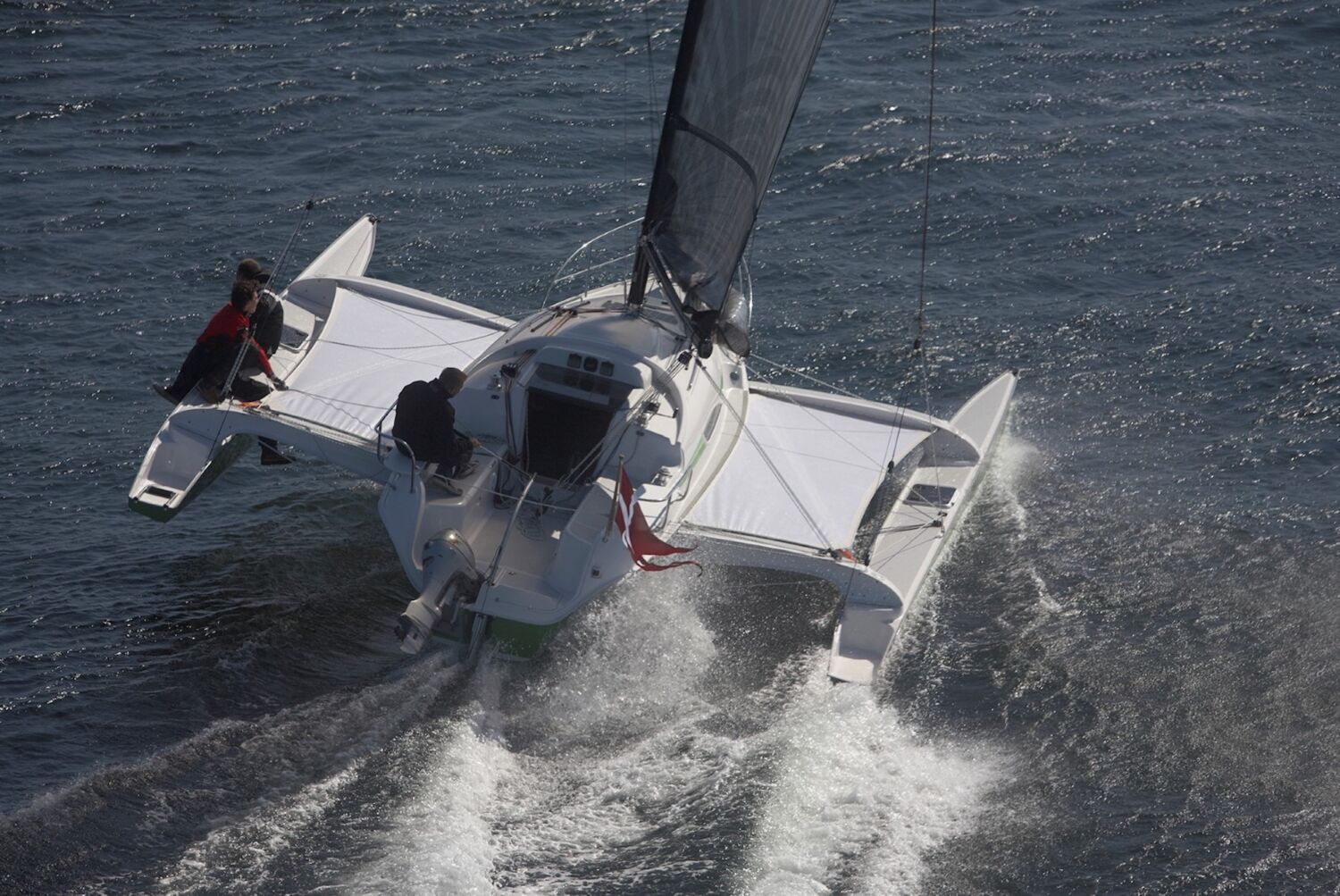 Dragonfly 28 - TMG Yachts Previously The Multihull Group