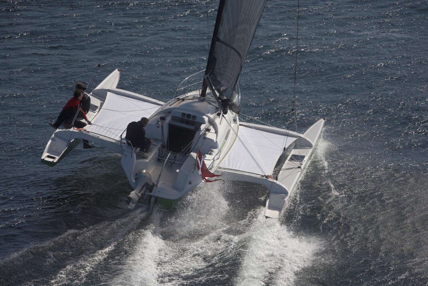 Dragonfly 28 - TMG Yachts Previously The Multihull Group