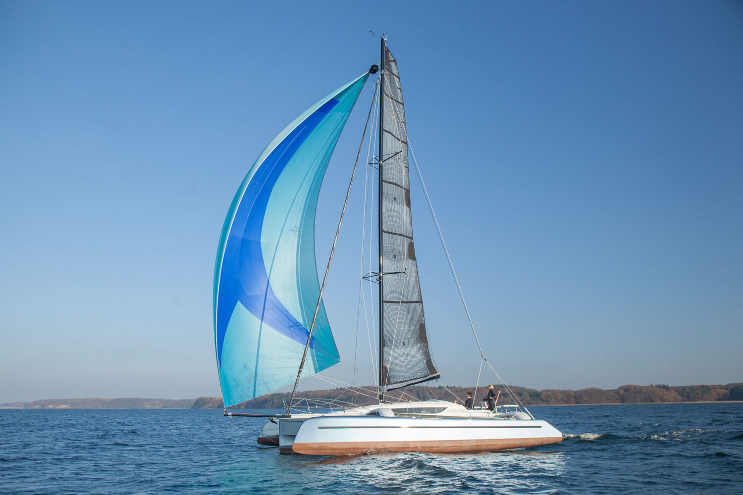 Dragonfly 32 - TMG Yachts Previously The Multihull Group