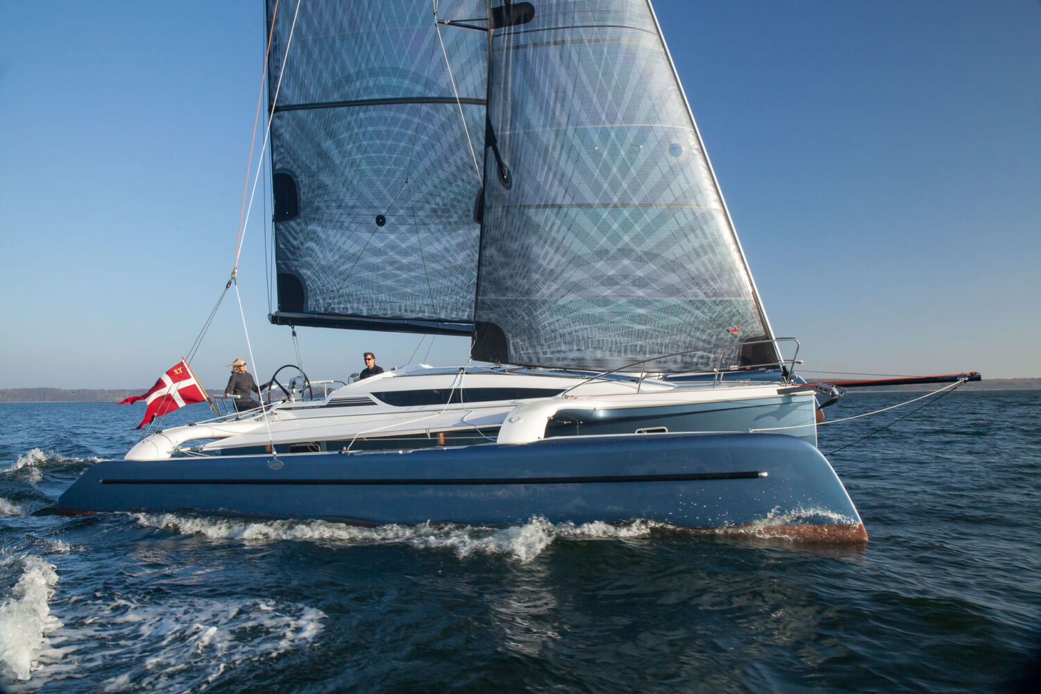 Dragonfly 32 - TMG Yachts Previously The Multihull Group