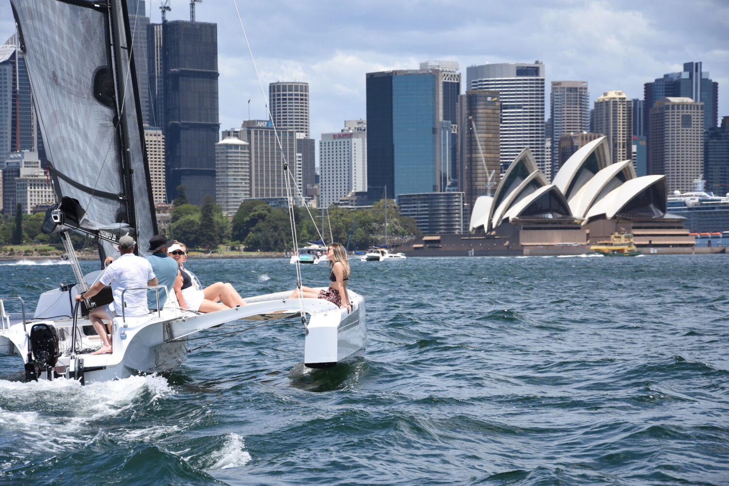 Dragonfly 25 - TMG Yachts Previously The Multihull Group