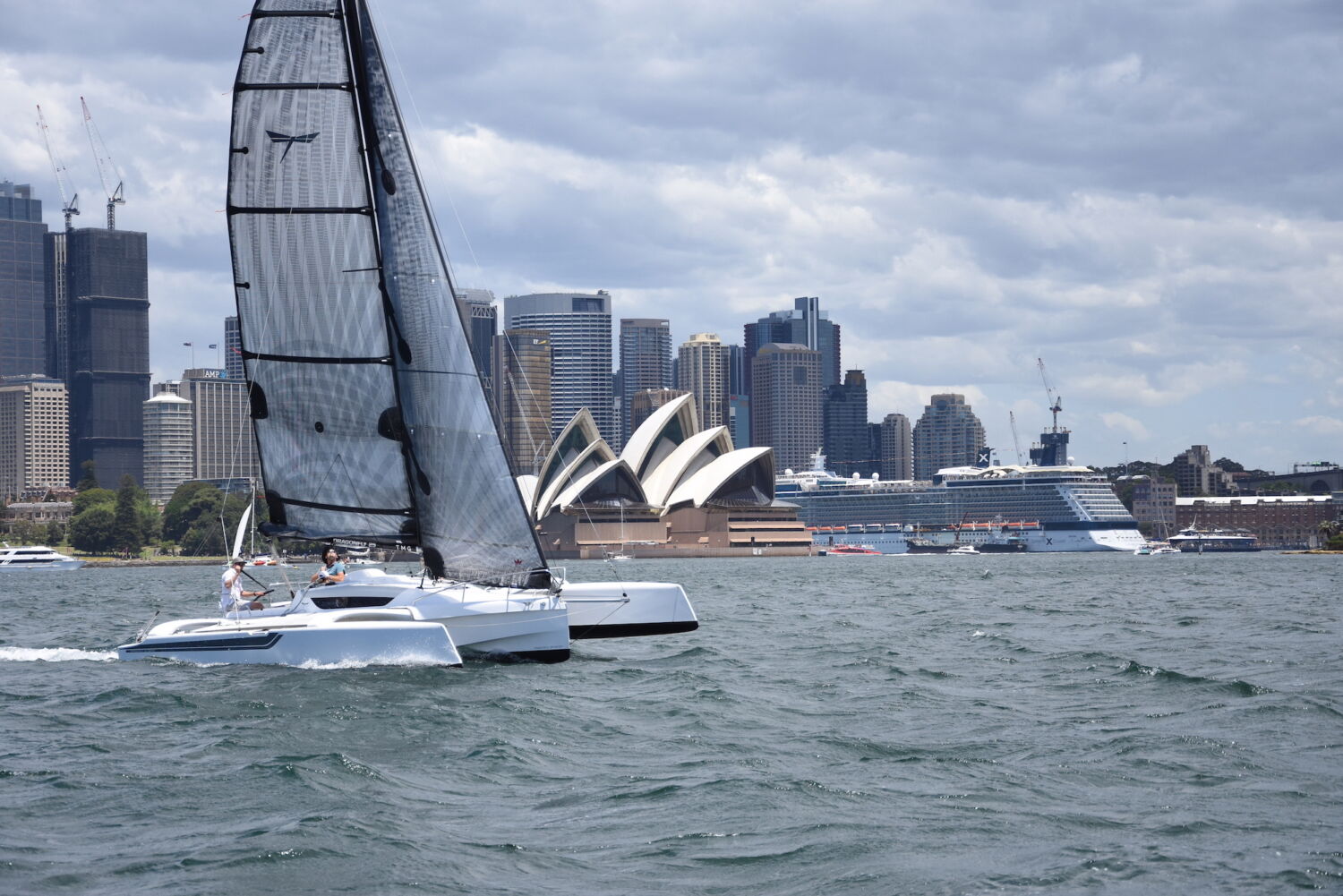 Dragonfly 25 - TMG Yachts Previously The Multihull Group