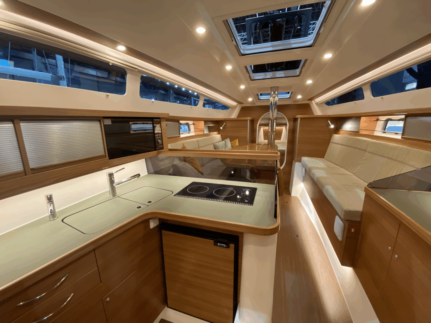 Dragonfly 40 - TMG Yachts Previously The Multihull Group