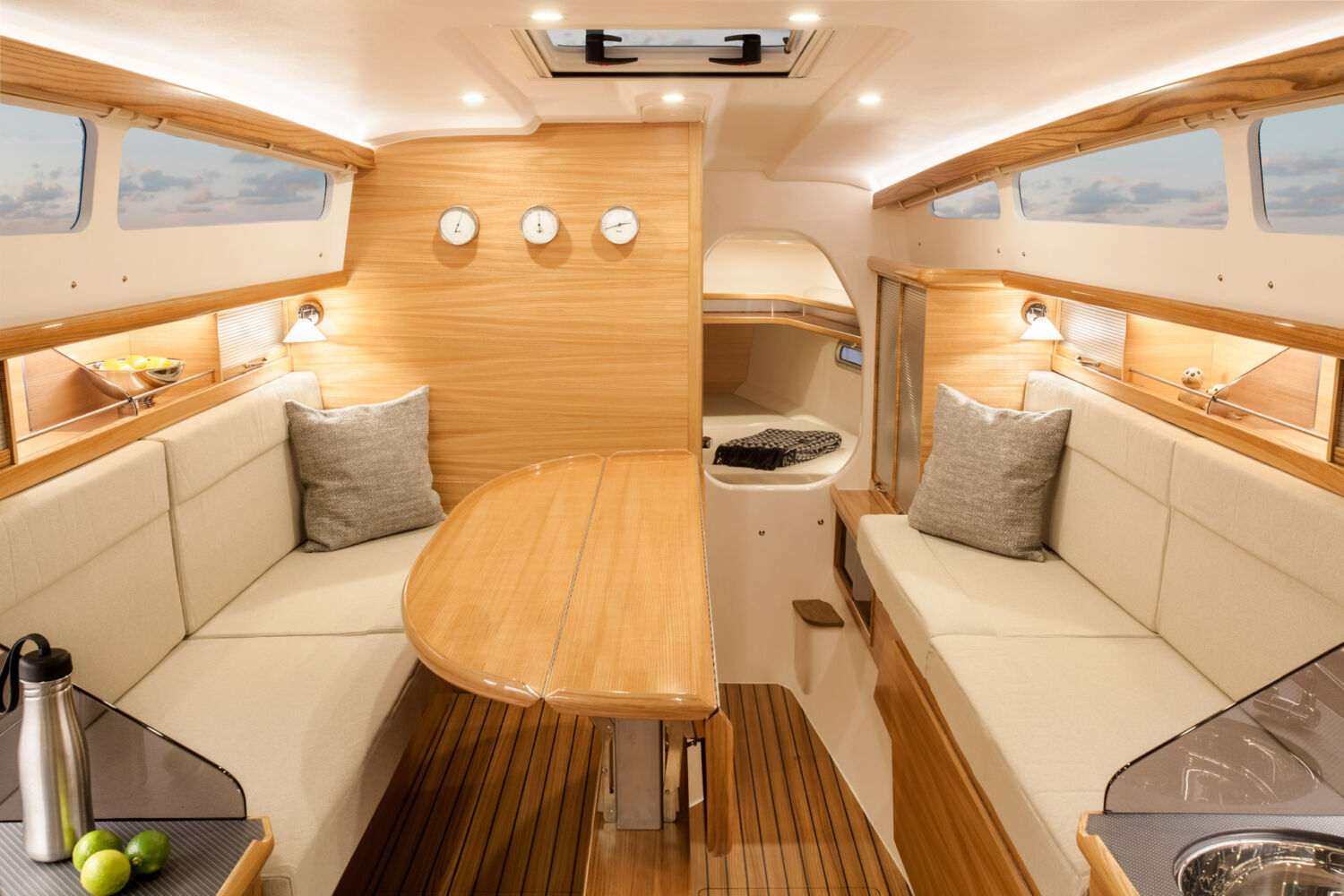 Dragonfly 32 - TMG Yachts Previously The Multihull Group
