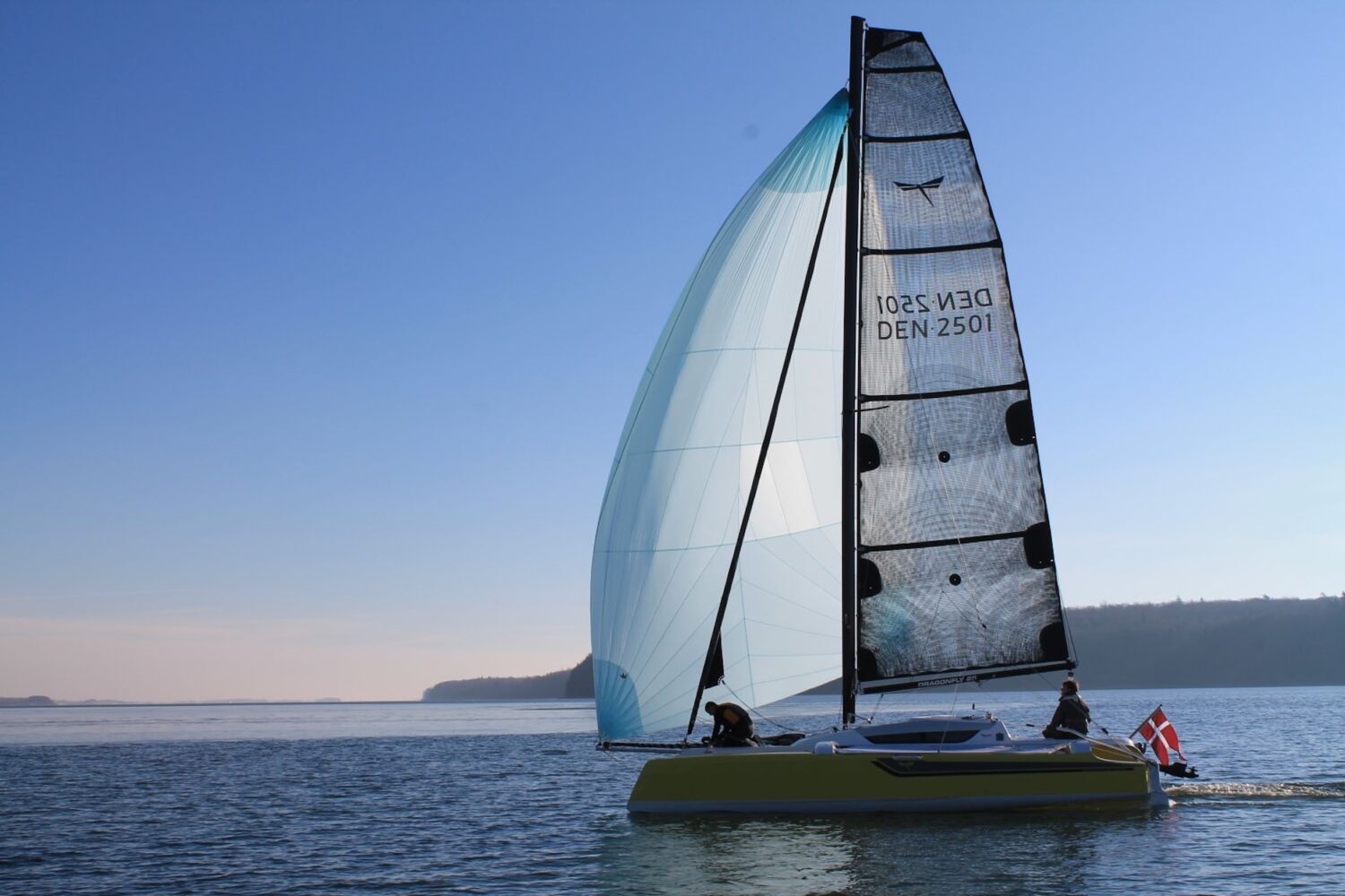 Dragonfly 25 - TMG Yachts Previously The Multihull Group