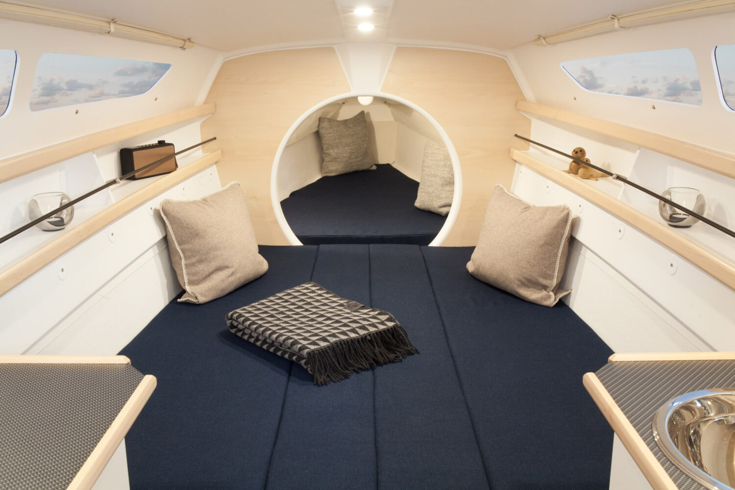Dragonfly 25 - TMG Yachts Previously The Multihull Group