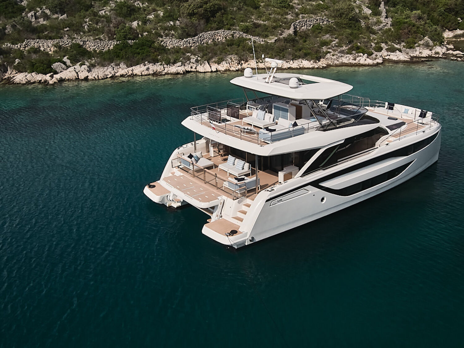 PRESTIGE M8 TMG YACHTS AUSTRALIA