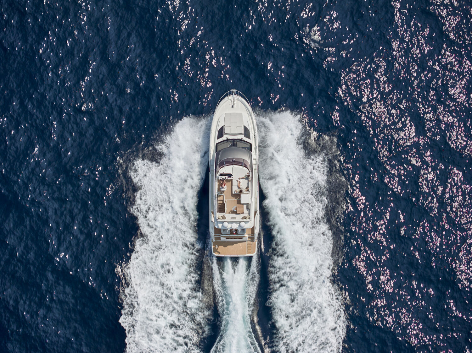 default PRESTIGE F4 YACHT