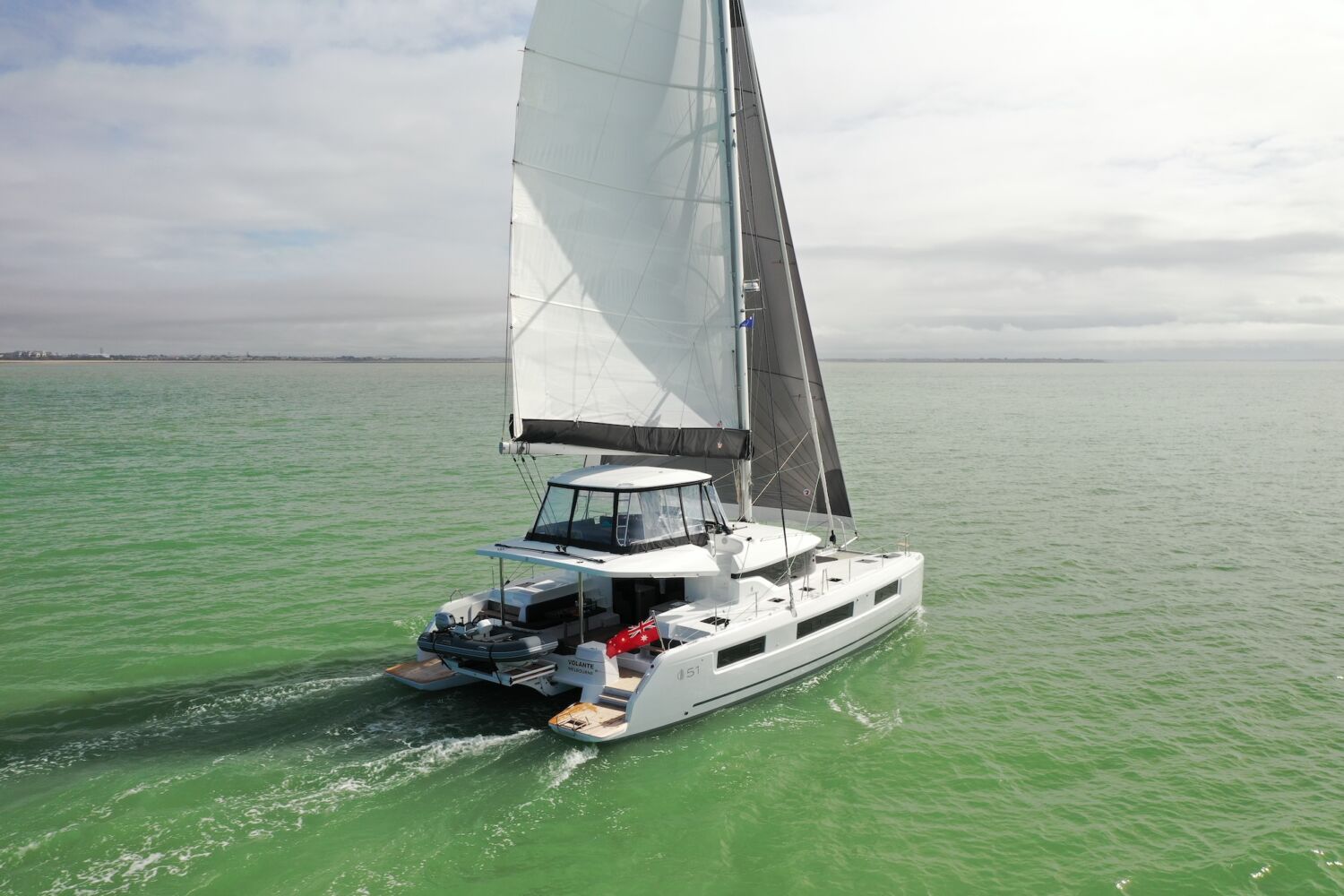 default Lagoon 51 Volante